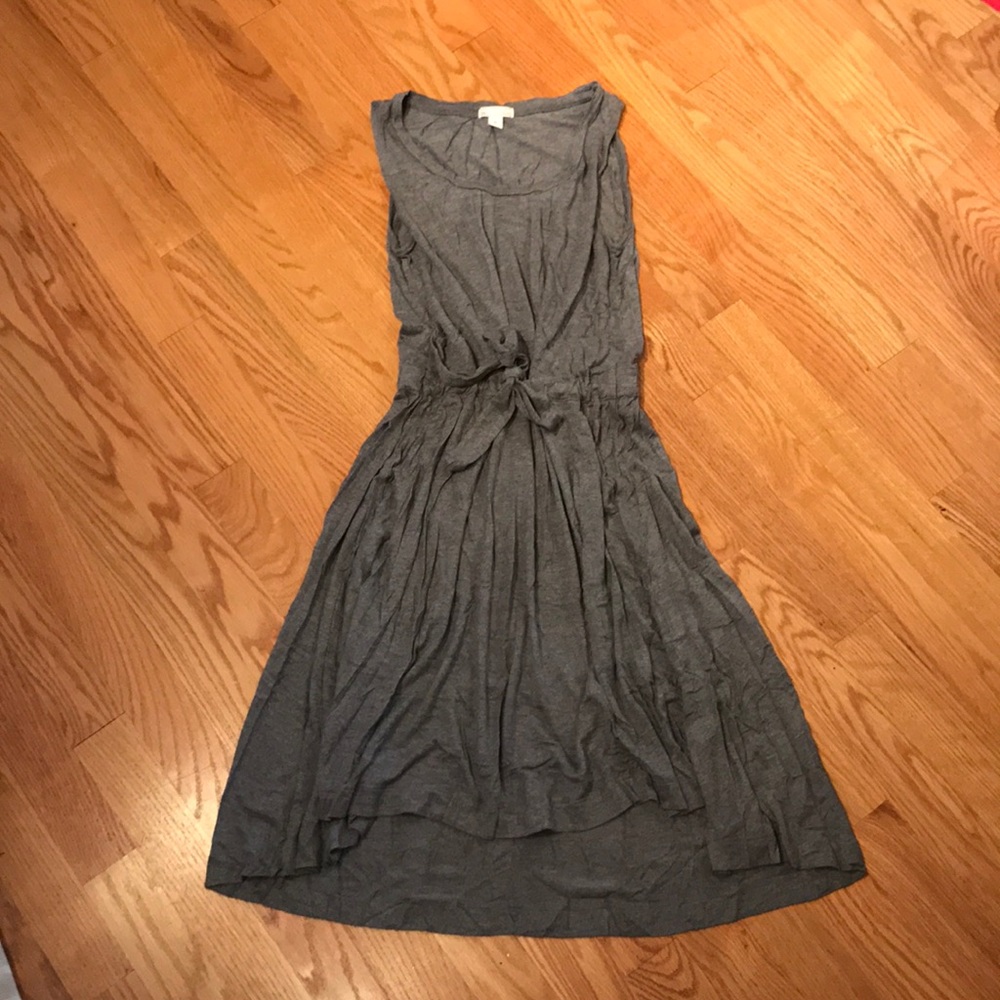 Grey gap dress in size XS 😍